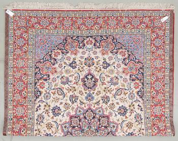 A old Esfahan, around 308 x 205 cm.