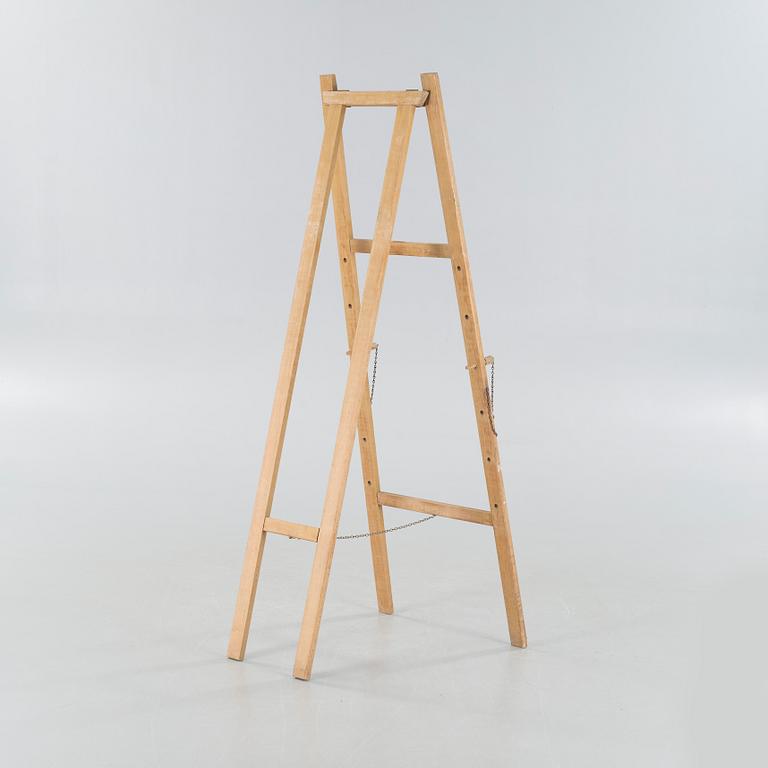 An easel, second half of the 20th century.