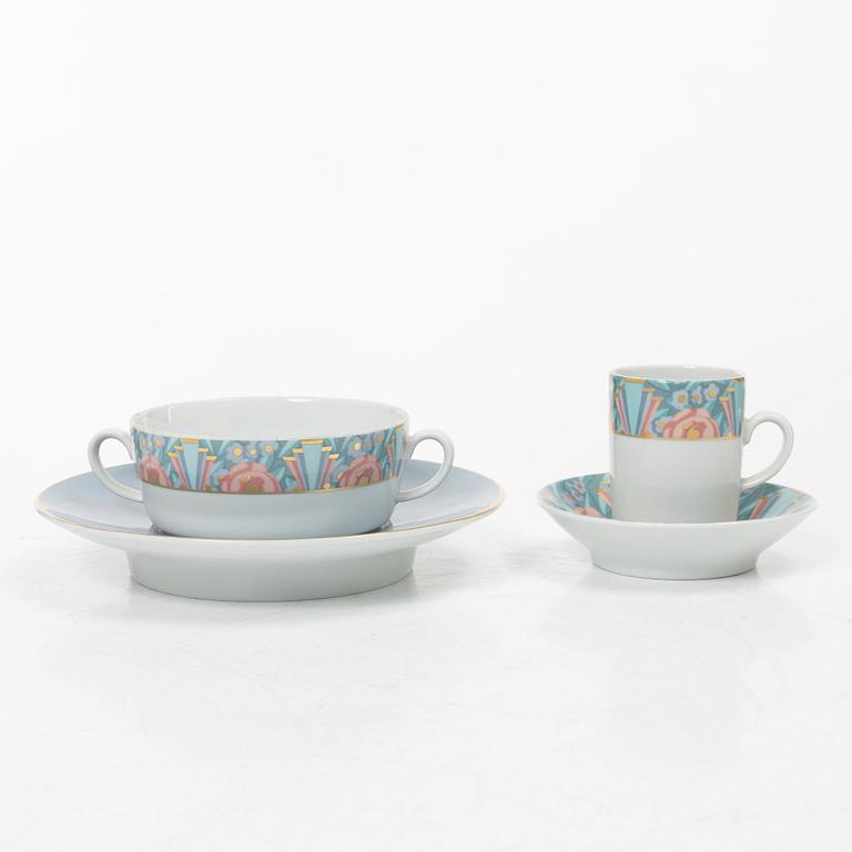 Heikki Orvola, matservis, 77 delar, porslin, "Amoroso",  Rörstrand.