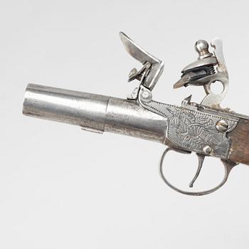 Flintlock pistol, early 19th century.