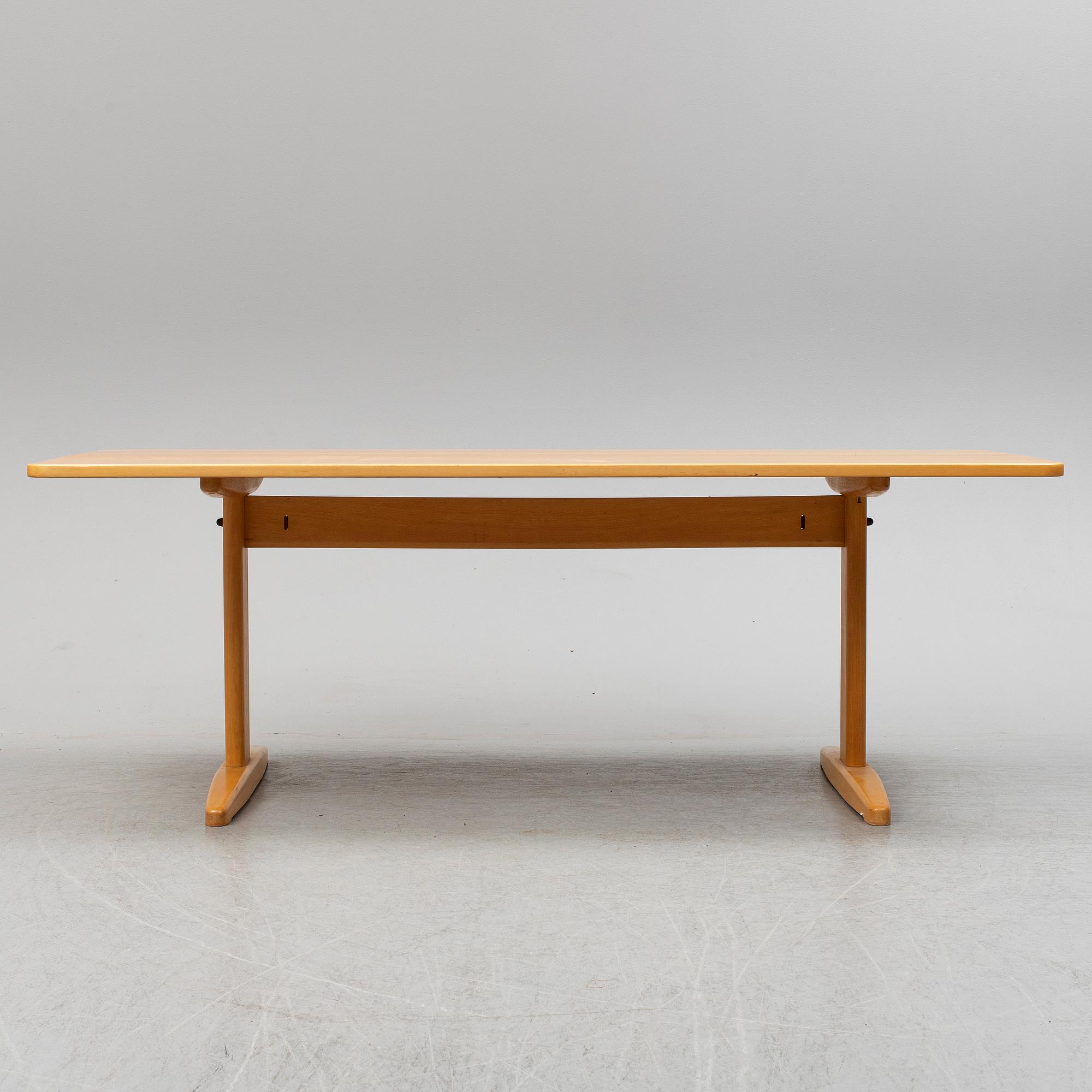 A 'Shaker' dining table by Børge Mogense, C.M Madsen, Denmark.