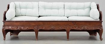 TRÅGSOFFA, rokoko/rokoko-stil, 1700 resp 1900-tal.