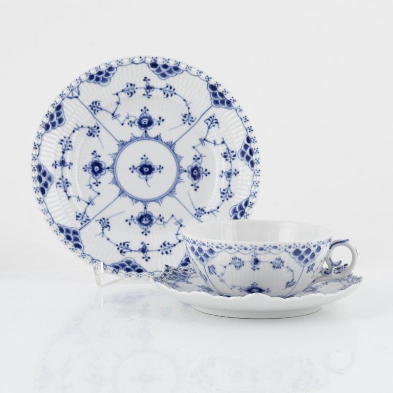 An 11-piece 'Musselmalet' porcelain tea service, Royal Copenhagen, Denmark.