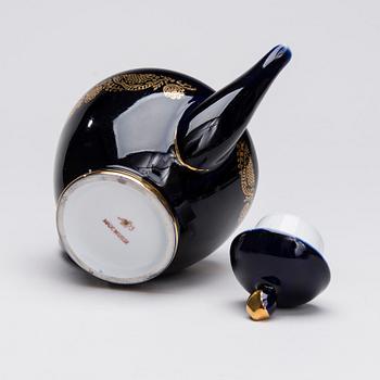 KAFFE- och TESERVISDELAR, 43 st, porslin, Lomonosov, Ryssland 1900-tal. Sovjetiska stämplar.