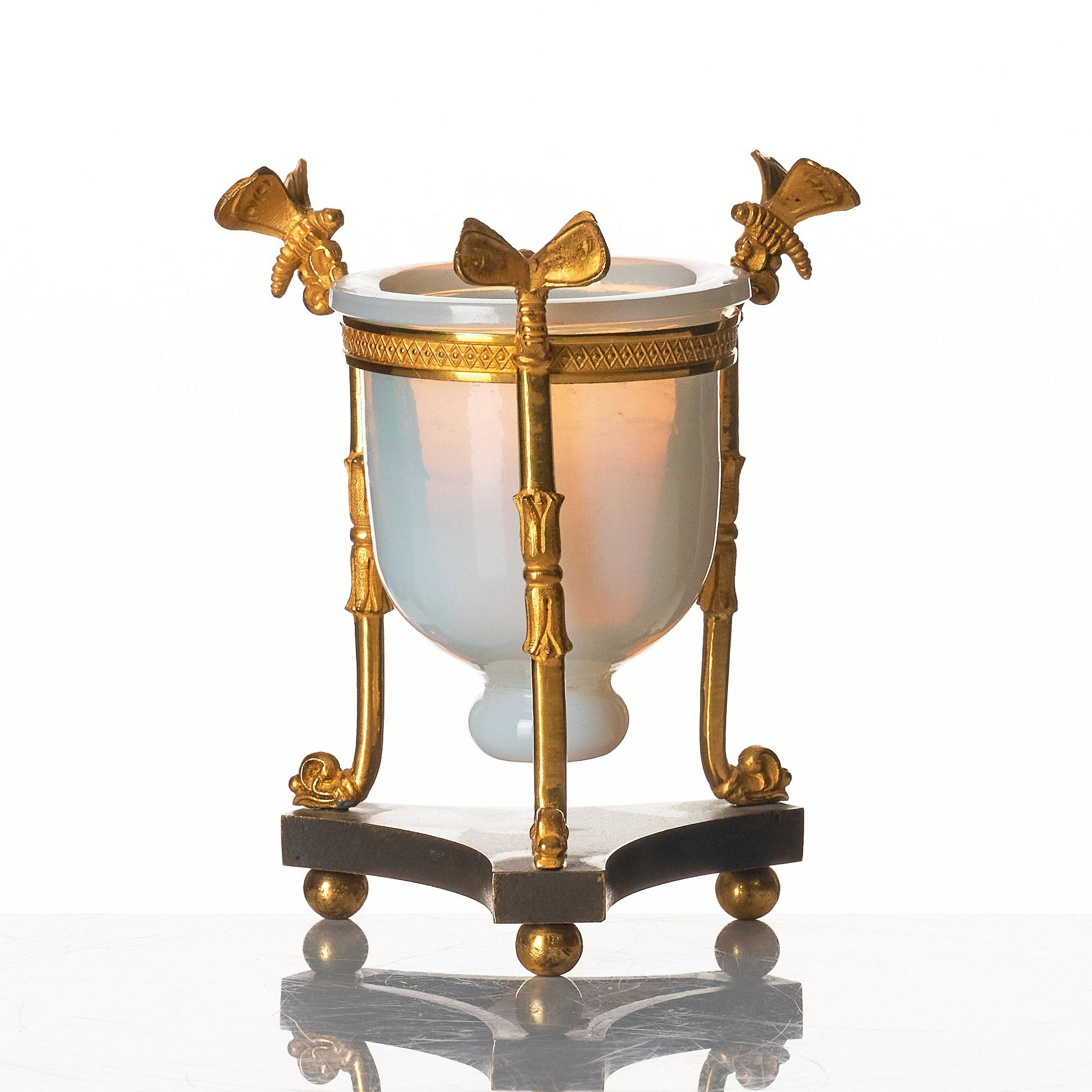 Tripod med skål, Frankrike 1800-talets första del, Empire.