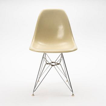 Charles & Ray Eames, a "DSR" chair, Herman Miller USA, mid 20th century.