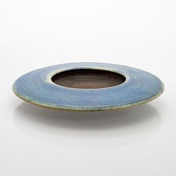 Francesca Mascitti-Lindh, A stoneware flower dish, signed FML Arabia.