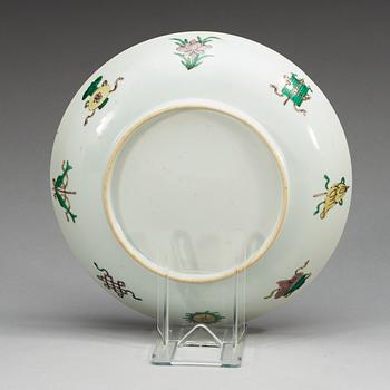 A green glazed dragon dish, Qing dynasty, 18th Century.