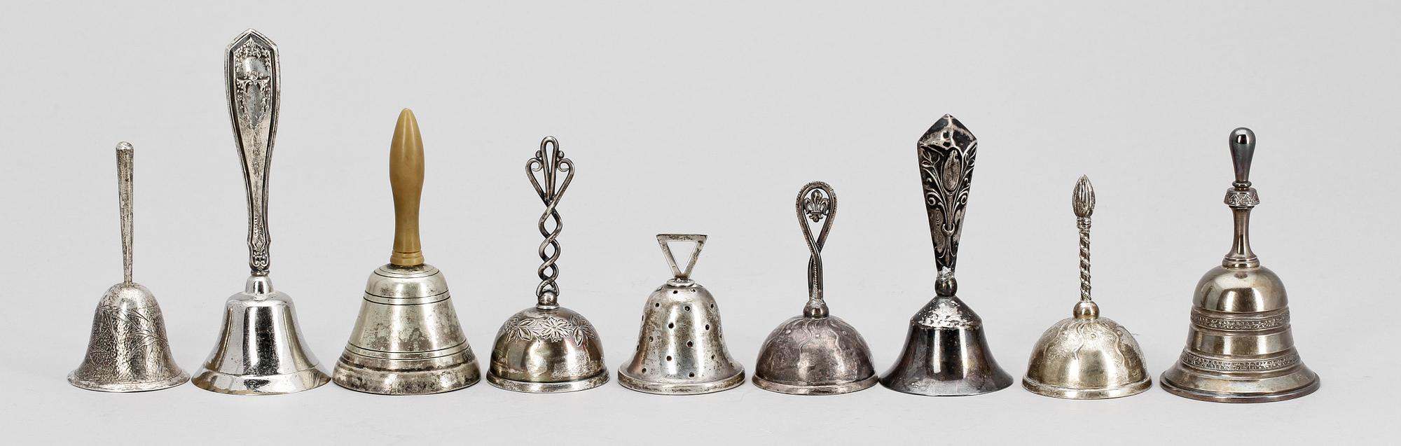 BORDSPINGLOR, 9 st, bl.a. silver, 1900-tal. Tot silvervikt ca 260 gram.