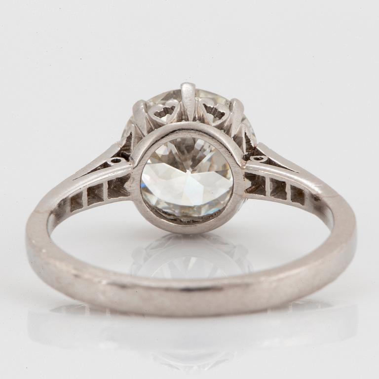 A platinum ring set with an old-cut diamond ca 2.25 cts quality ca K/L vs.