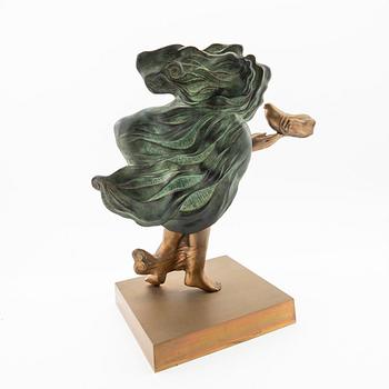 Alvar Suñol, skulptur, förgyllt brons, "Commencement".