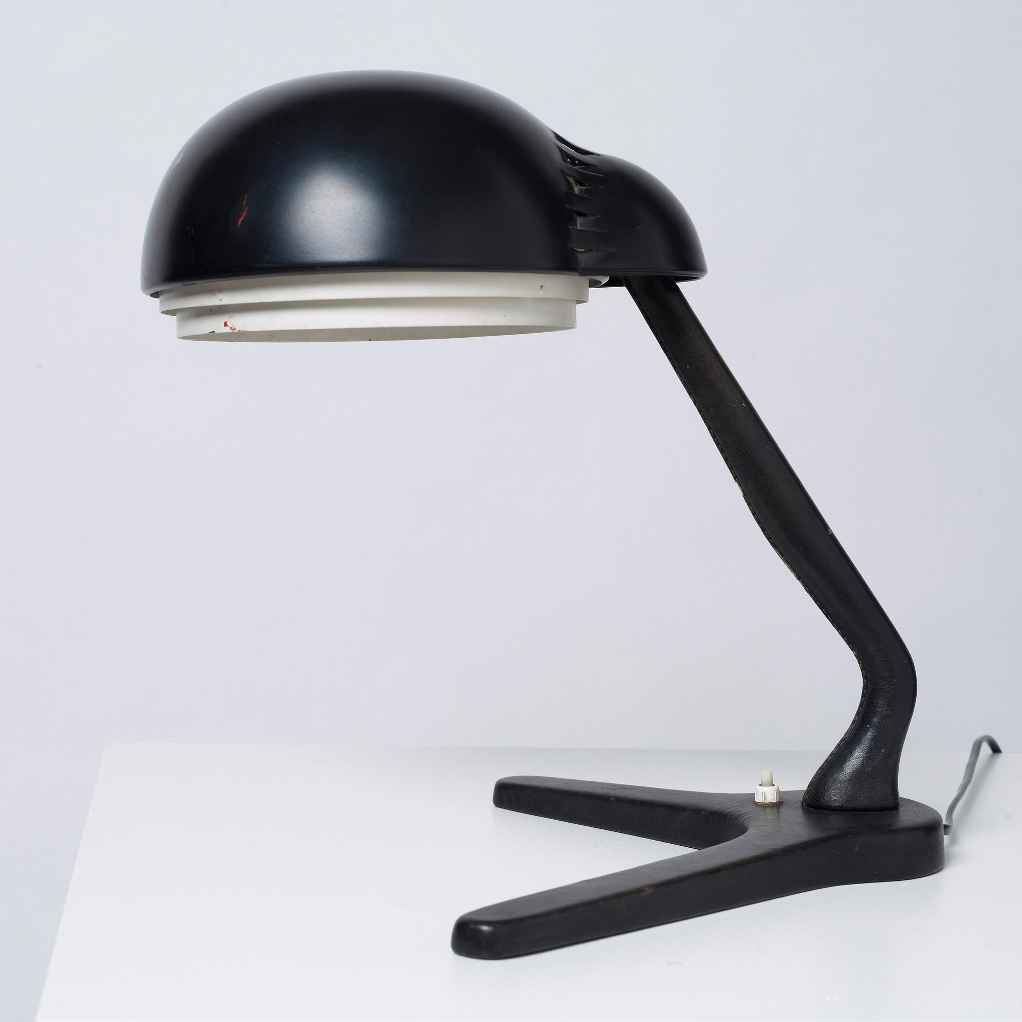 ALVAR AALTO, bordslampa, Valaistustyö, Finland 1950-tal, modell A 704.