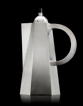 594. Wiwen Nilsson, A Wiwen Nilsson sterling coffee pot, Lund 1954.