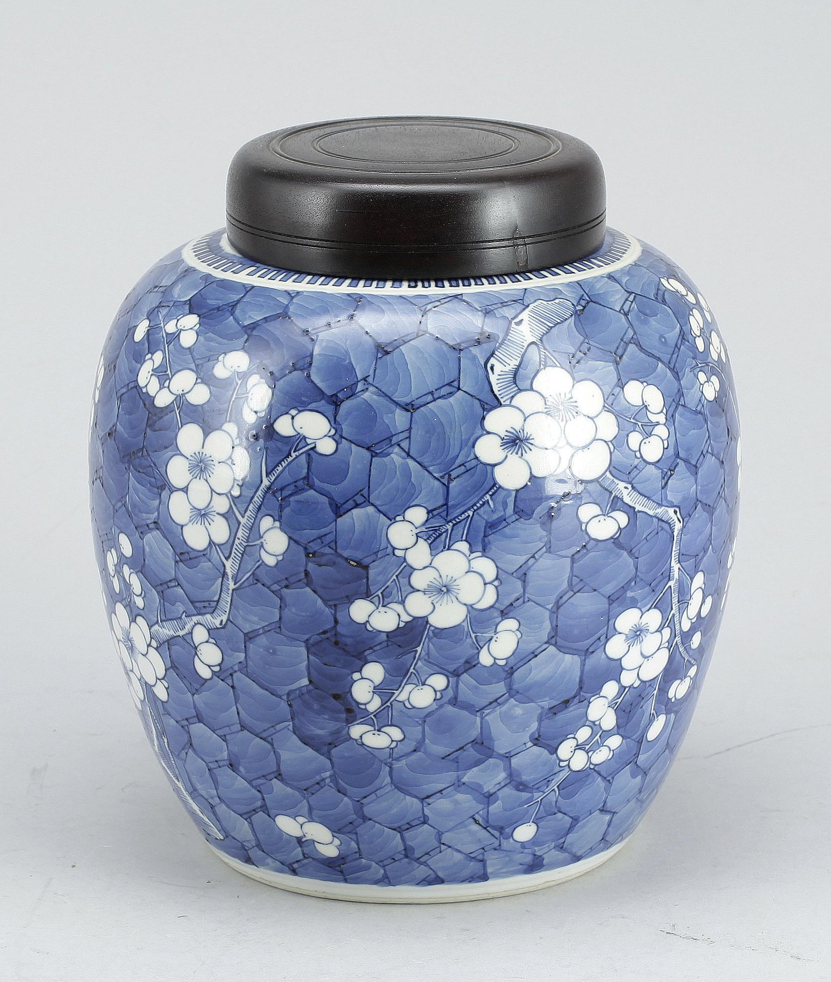 BOJAN, porslin, Kangxi-stil, Kina, 18/1900-tal.