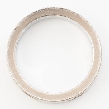 Louis Vuitton, ring, “Empreinte”, 18K white gold with a brilliant-cut diamond.