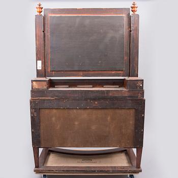 SPEGELBYRÅ, senempire, Ryssland 1800-talets mitt.