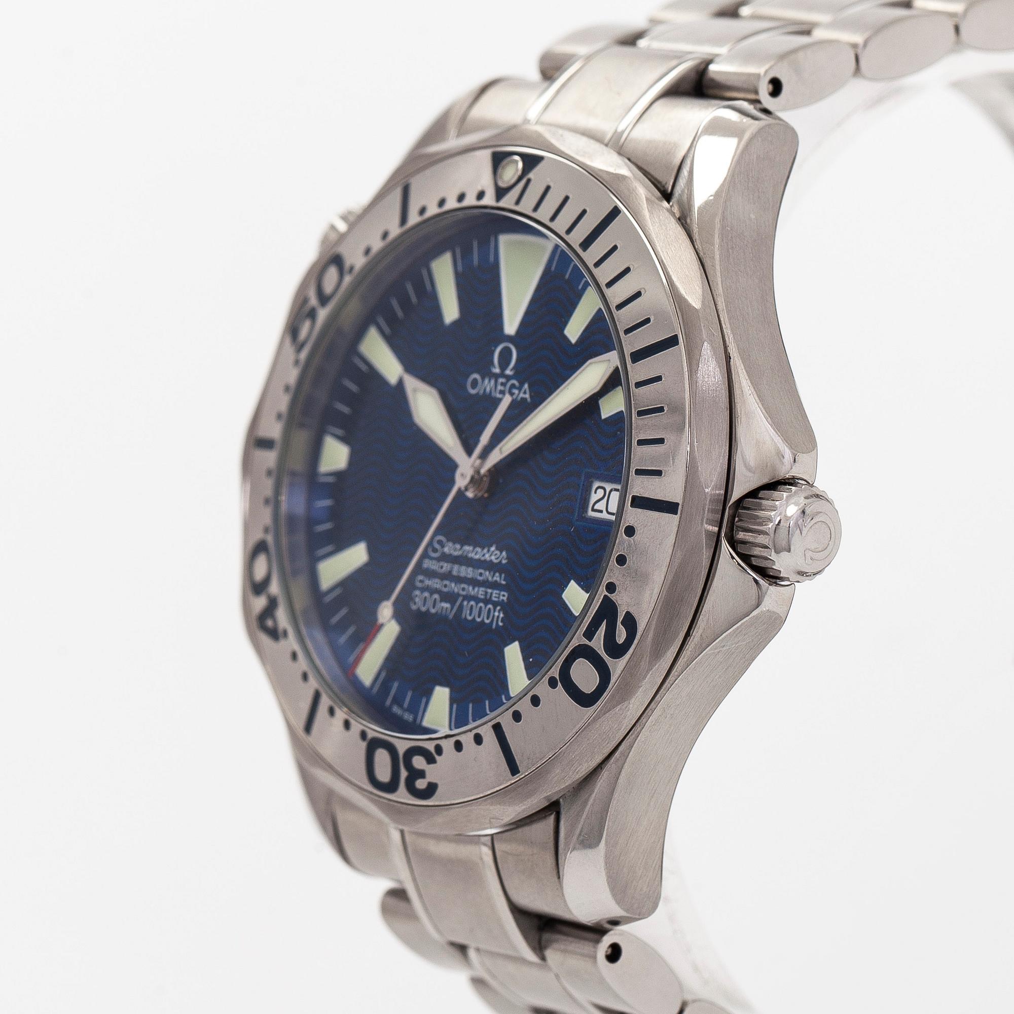 Omega, Seamaster, "Electric Blue", Diver 300M, wristwatch, 41 mm.