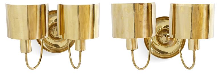 A pair of Josef Frank brass wall lamp, Firma Svenskt Tenn.