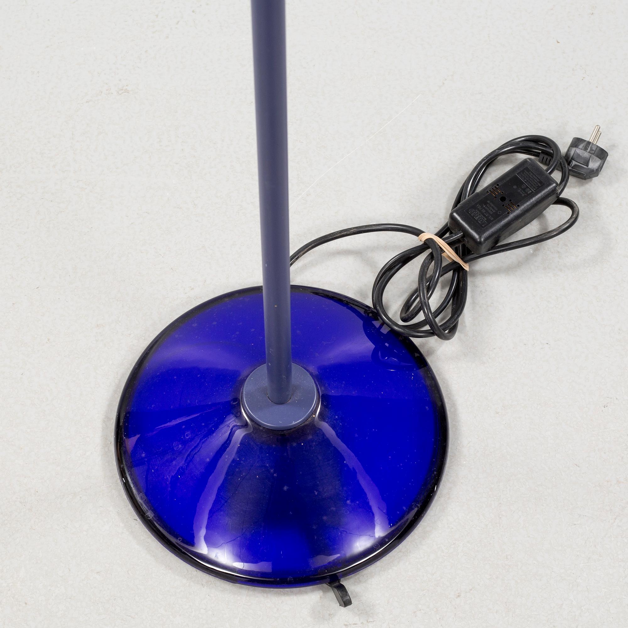 A "Jill" floor lamp, designed by Perry King, Santiago Miranda and Gianluigi Arnaldi approx 1978/1979,  Arteluce/Flos.