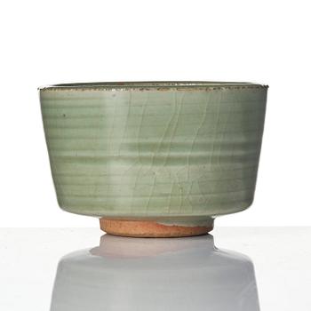 A celadon glazed censer, Yuan/Ming dynasty.