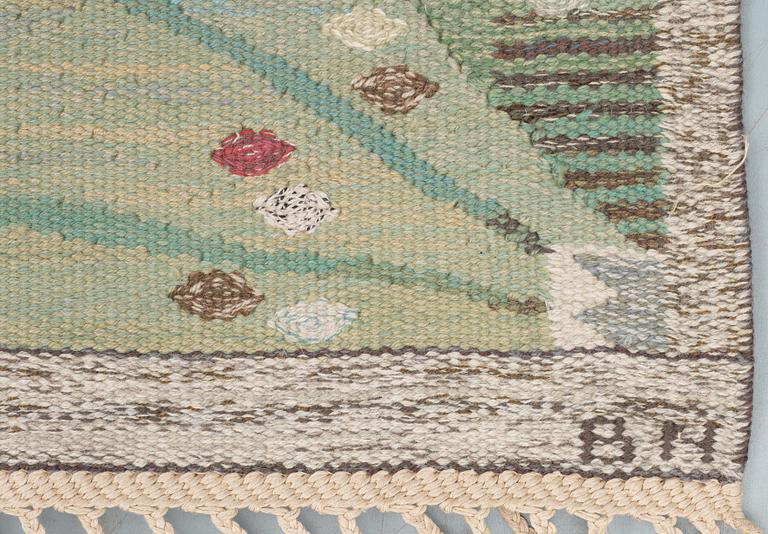 RUG. "Park Barkåkra IV". Tapestry weave (gobelängteknik). 191,5 x 152,5 cm. Signed AB MMF BN.