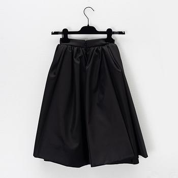 Prada, a black polyamid skirt, size 36.