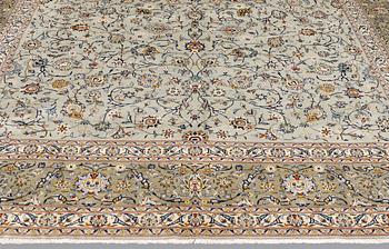 A so called Royal Kashan carpet, c. 390 x 310 cm.