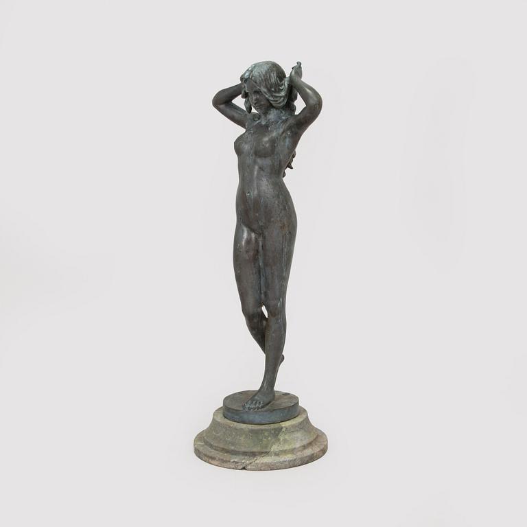 Pitta Luga, after, Standing Woman.