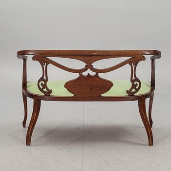 SALONGSGRUPP, 3 delar. Art-deco, europa, 1900-talets början.