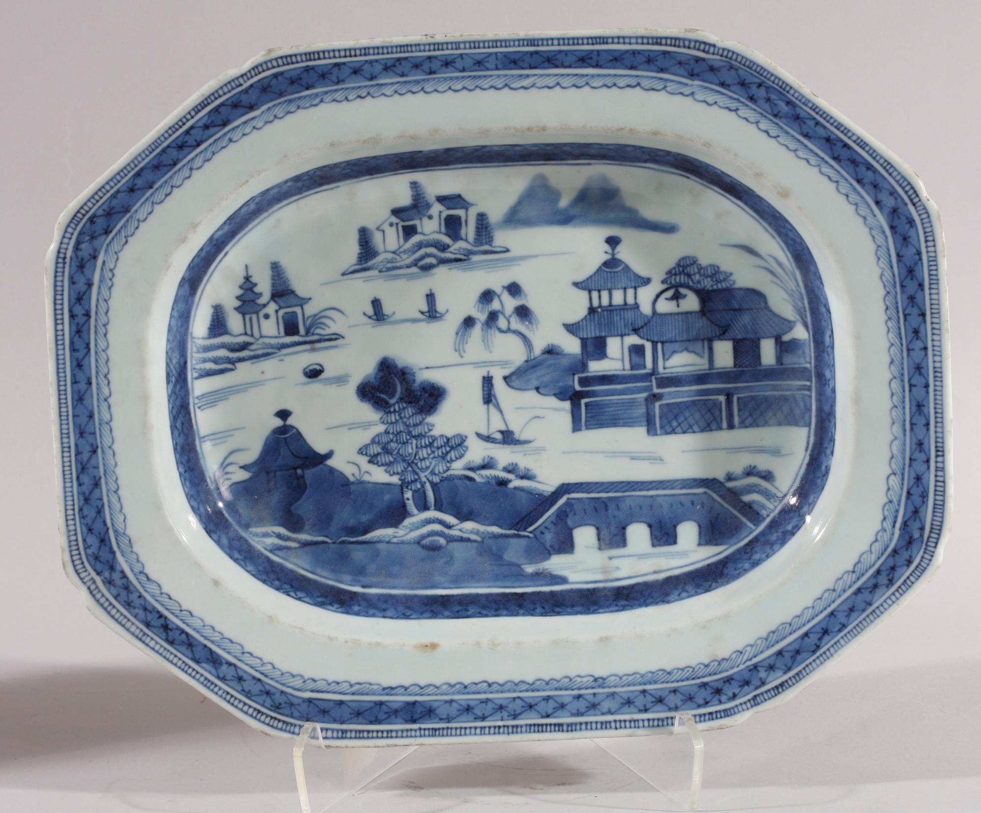 STEKFAT, porslin, Kina.