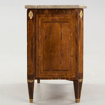 BYRÅ, tillskriven Nils Petter Stenström (mästare i Stockholm 1781-1790). Gustaviansk, 1700-talets slut.