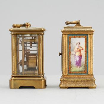 RESEUR, 2 st, bla J W Benson, London, 1900-tal.