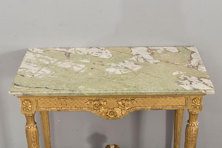 A GUSTAVIAN STYLE MIIRROR AND CONSOLE TABLE, First half of the 20th century.