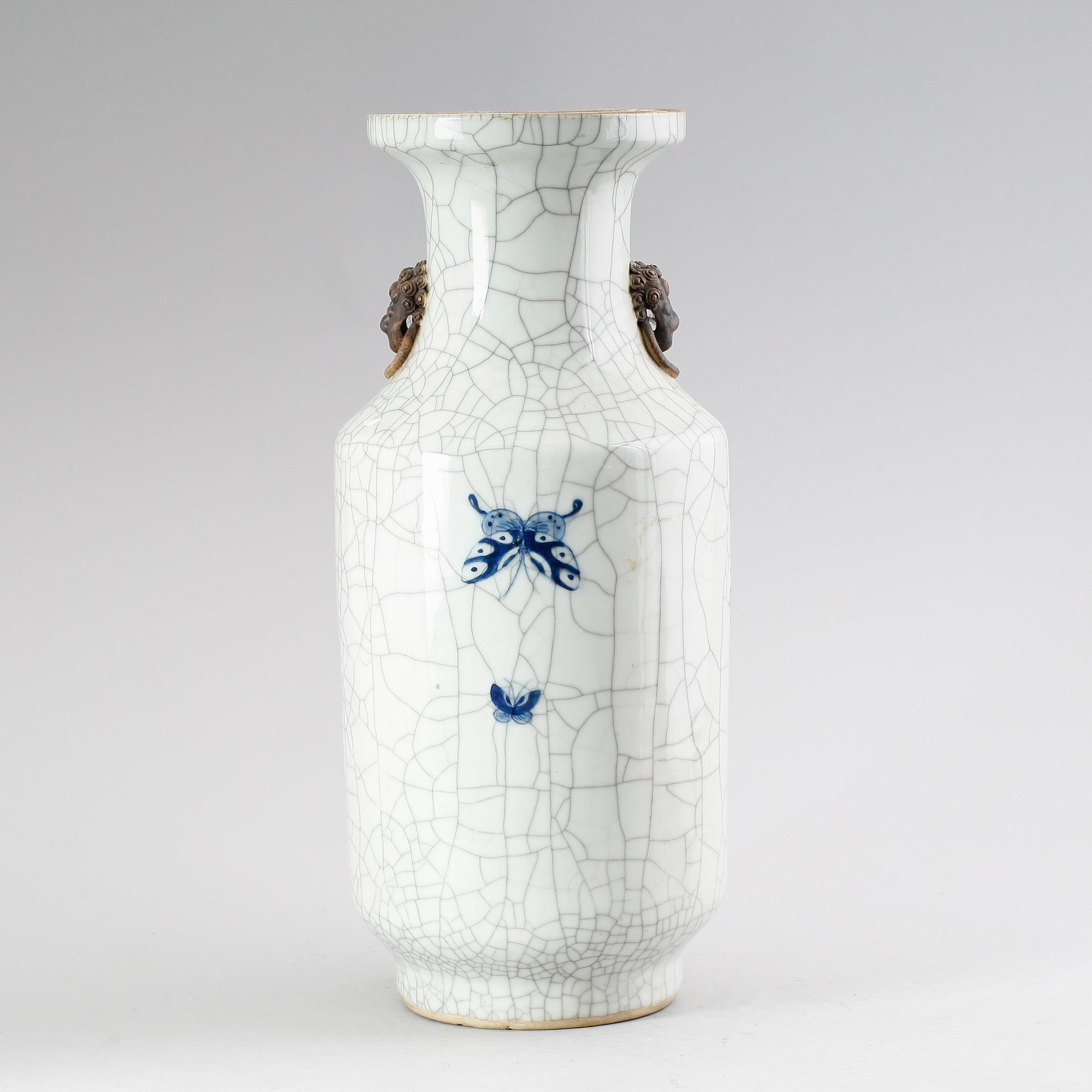 VAS, porslin, Kina, 1800-/1900-tal.