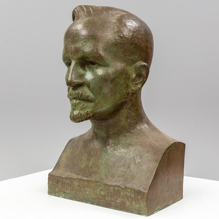 M. VIRTANEN, sculpture, bronze, signed.