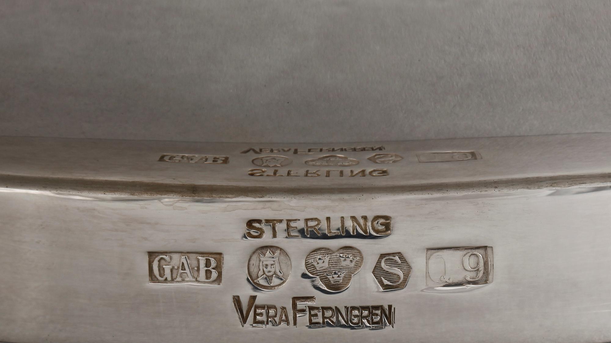 SKÅL, silver, Vera Ferngren GAB 1966. Vikt ca 330 gram.