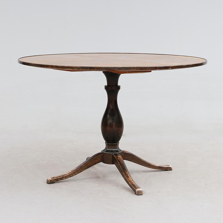 BORD, Carl Malmsten, NK, 1900-talets första hälft.