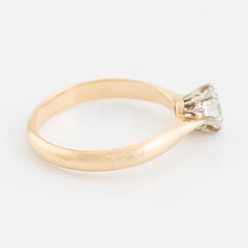 One-stone ring with an old-cut diamond.