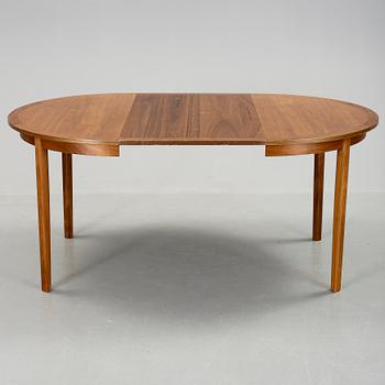MATBORD, valnöt. Danmark, 1960-tal.