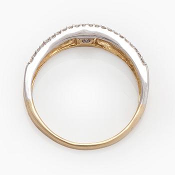 Ring, 14K guld och diamanter.