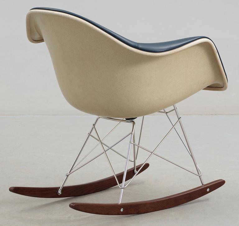 GUNGSTOL, Charles & Ray Eames, Herman Miller, USA, 1900-talets mitt.