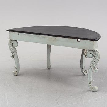 A painted table with carved legs, Härjedalen, second half of the 19th Century.