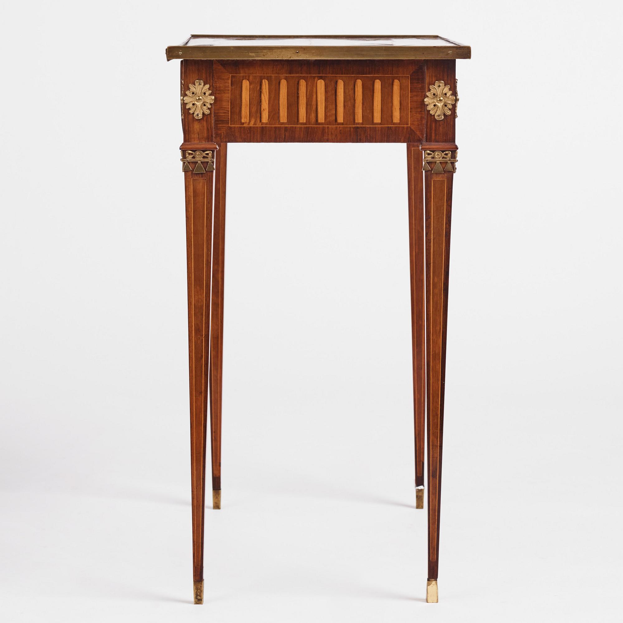Bord, utfört i Gottlieb Iwerssons verkstad av Peter Rundgren (verksam i Stockholm 1779-1785), Gustavianskt.