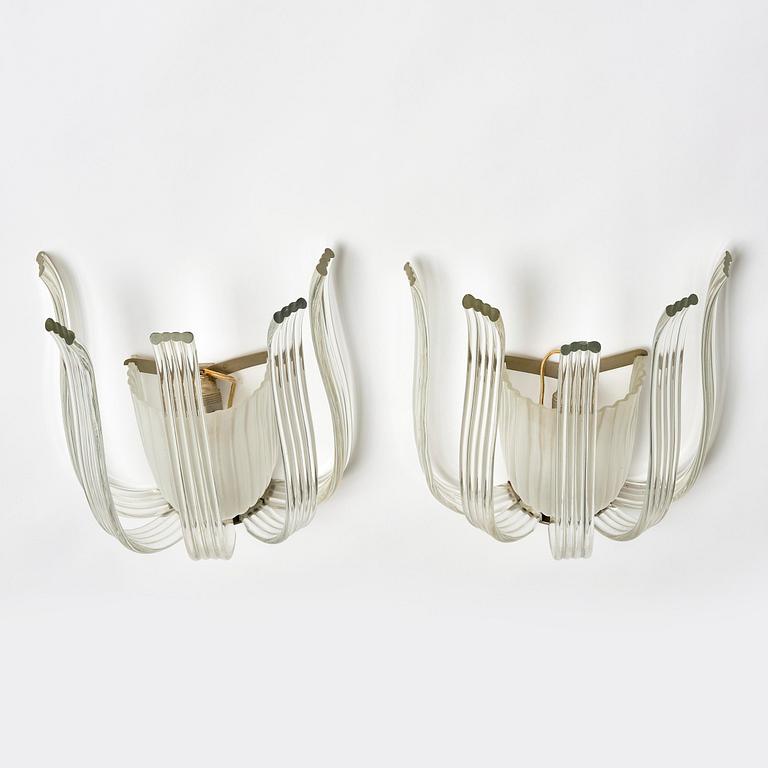 Sven Palmqvist, a pair of "PD 9121" wall lamps, Orrefors, 1940s.