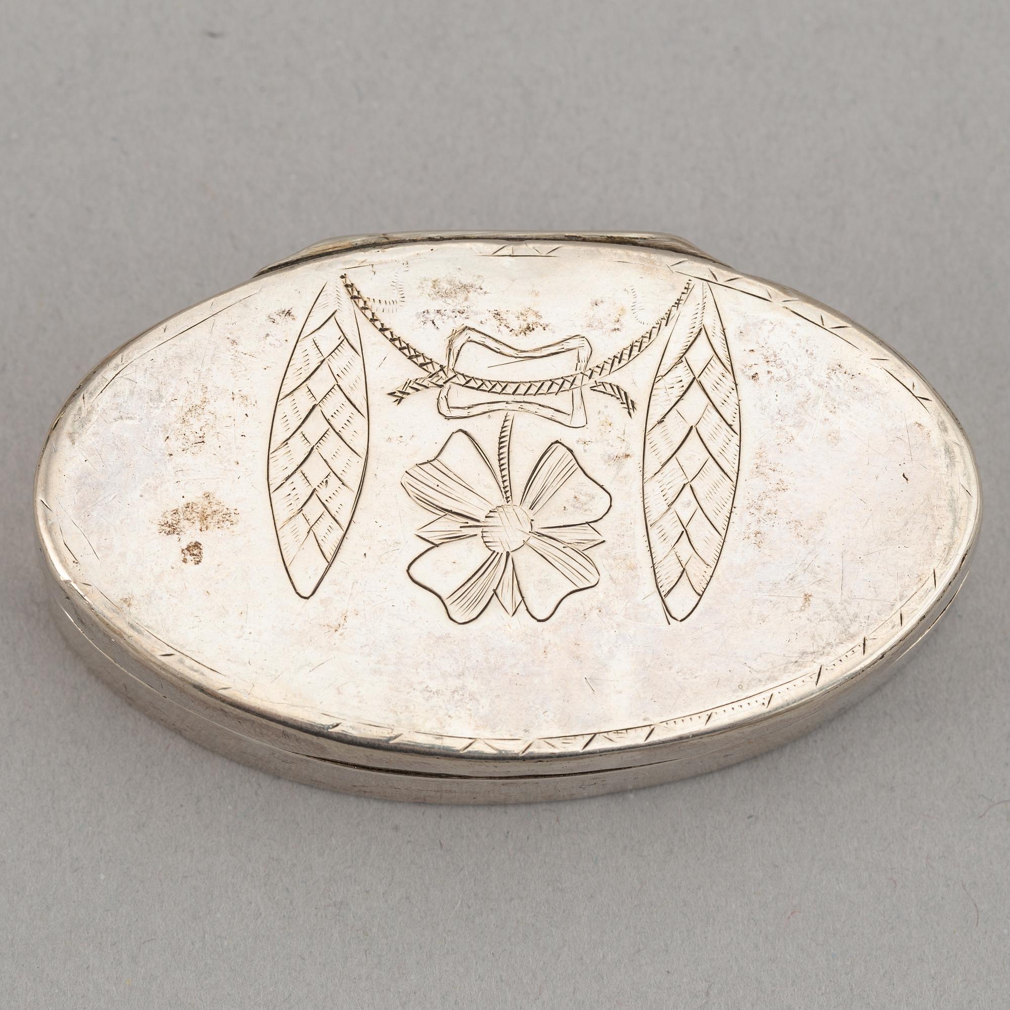Dosa, guld, samt dosor, 4 st, silver. 1800-1900-tal.