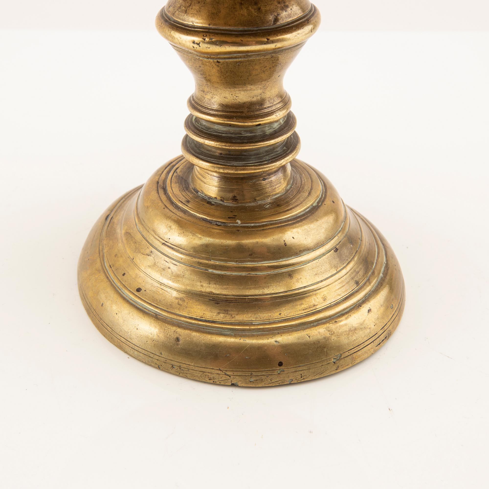 Candle holder possibly from the 17th century, brass.