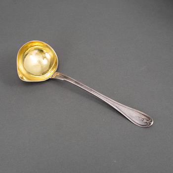 A Swedish early 19th century silver sauce spoon, mark of Pehr Zethelius, Stockholm 1807.