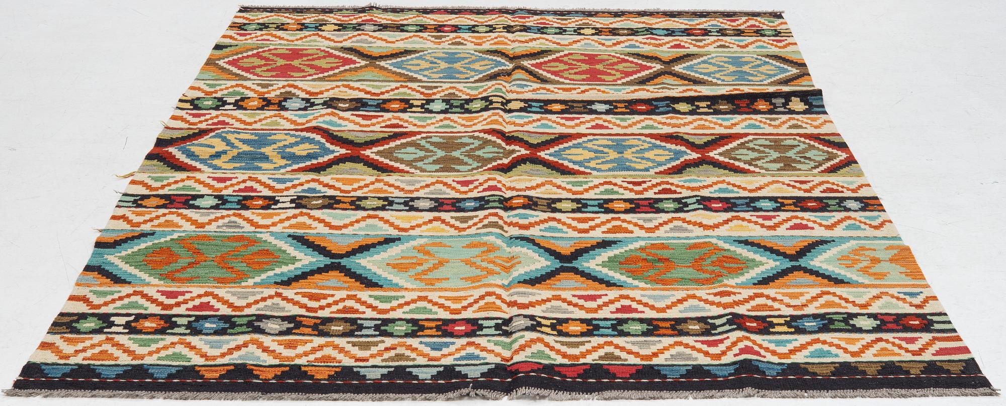 Rug, kilim 258 x 170 cm.