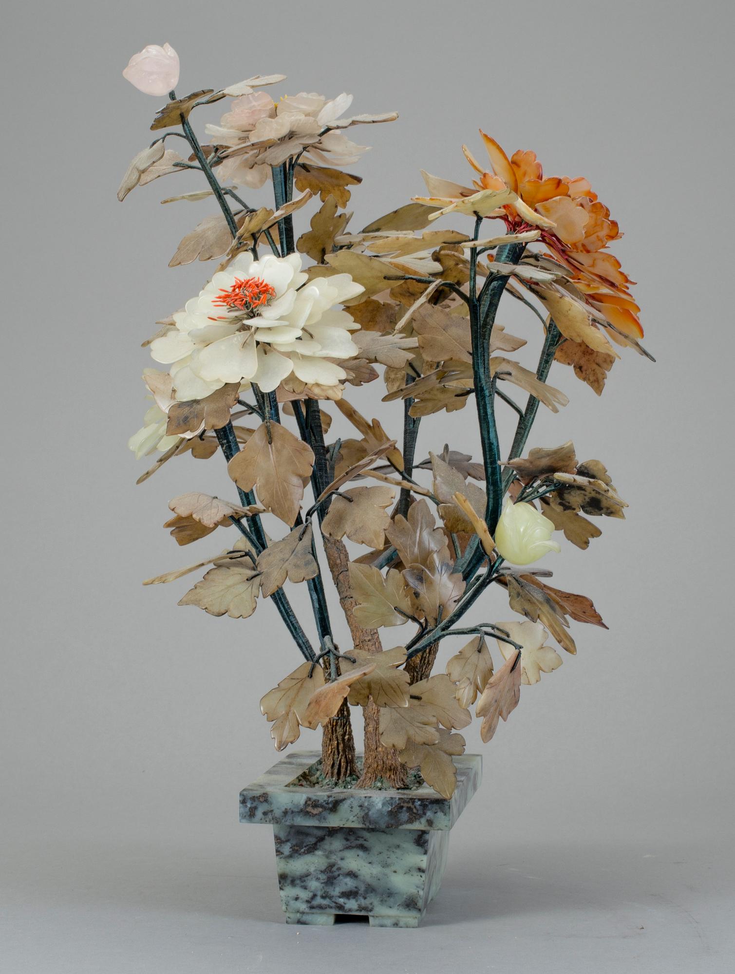 PRYDNADSTRÄD, sten, Kina, 1900-talets början.