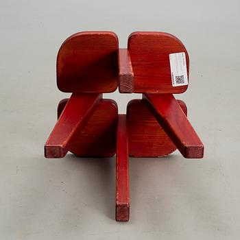LISA JOHANSSON-PAPE, JAKKARA, "Apila", Oy Stockmann Ab, Keravan puusepäntehdas, 1970-1980-luku.